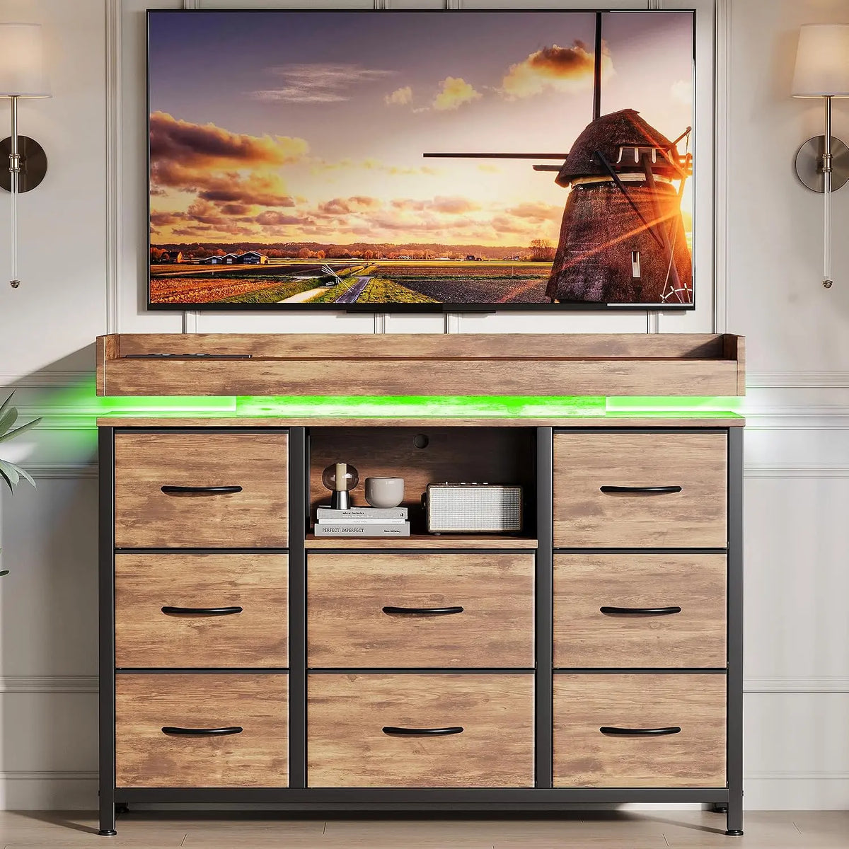 Commode à 8 Tiroirs avec Éclairage LED et Multiprise pour Chambre – marron